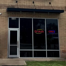 LED Brakes Neon Sign, 20″x10″