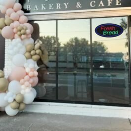 LED Fresh Bread Neon Sign, 20″x10″